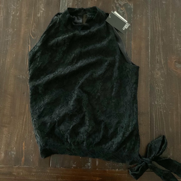 Black Mock Neck Lace Tank Top - Picture 1 of 3